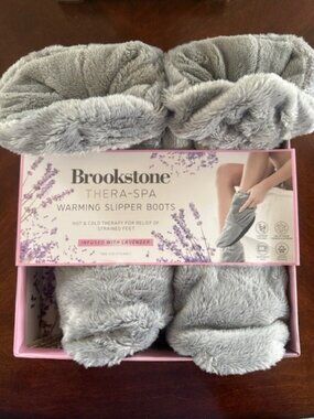 Brookstone Thera-Spa Warming Slippers- NEW IN THE BOX